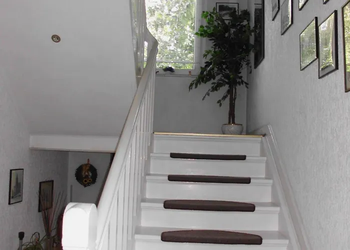 Gemuetliches 2 Et Inkl Parkplatz Nach Verfuegbarkeit